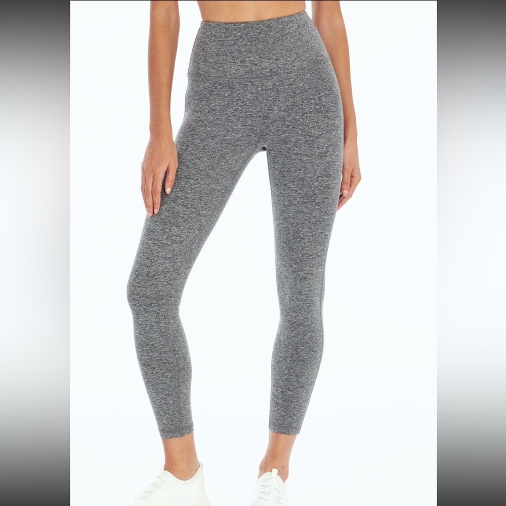 Zobha XL Grey Melange‎ 25” Ankle Leggings
